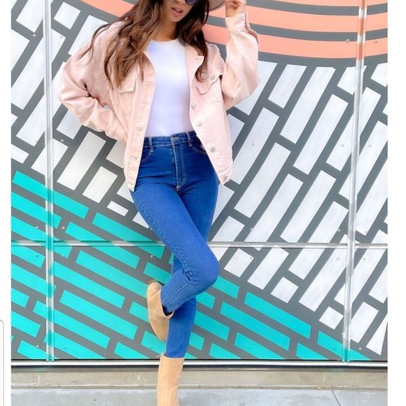 The best of Pink Denim Jacket - Picture 3 of 6